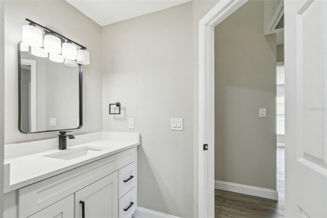 Building Photo - 1317 Ravida Woods Dr