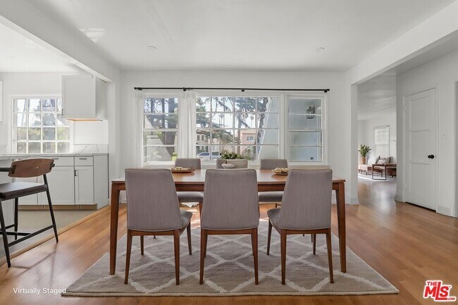 Building Photo - 4409 Victoria Park Dr