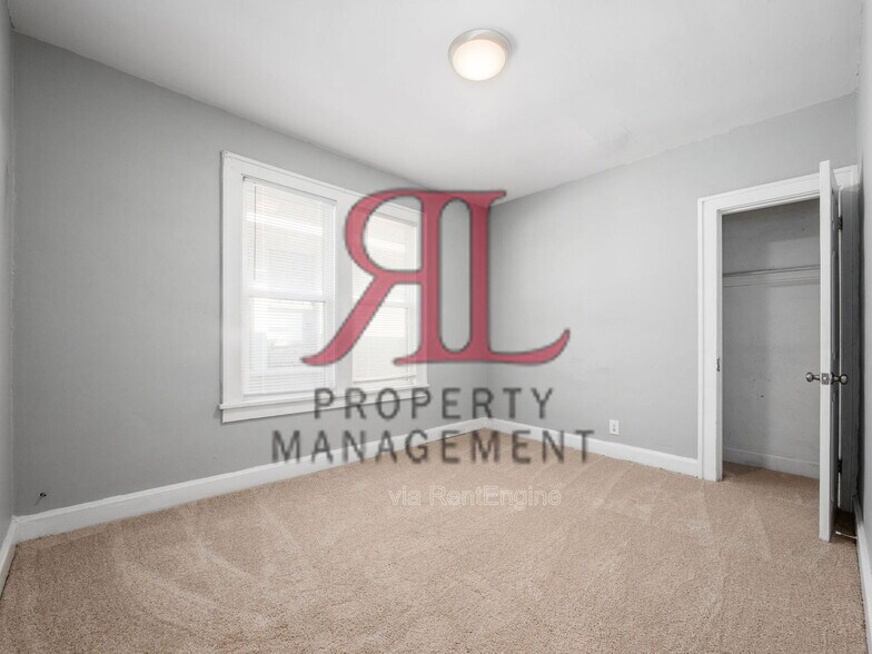 Building Photo - 1113 S 22nd St