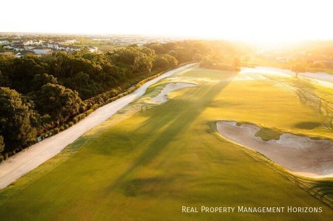 Building Photo - 17724 Gawthrop Dr