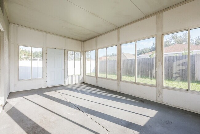 Building Photo - 12408 Tree Pointe Ct