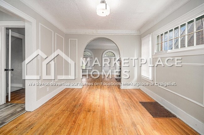 Building Photo - 13605 Griggs St