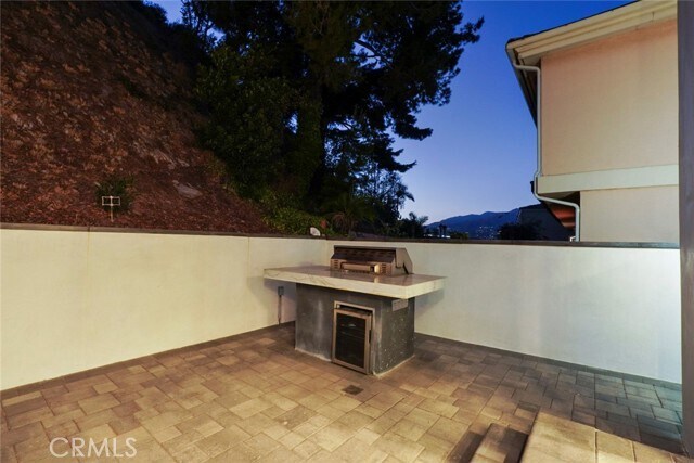 Building Photo - 3381 Oakmont View Dr