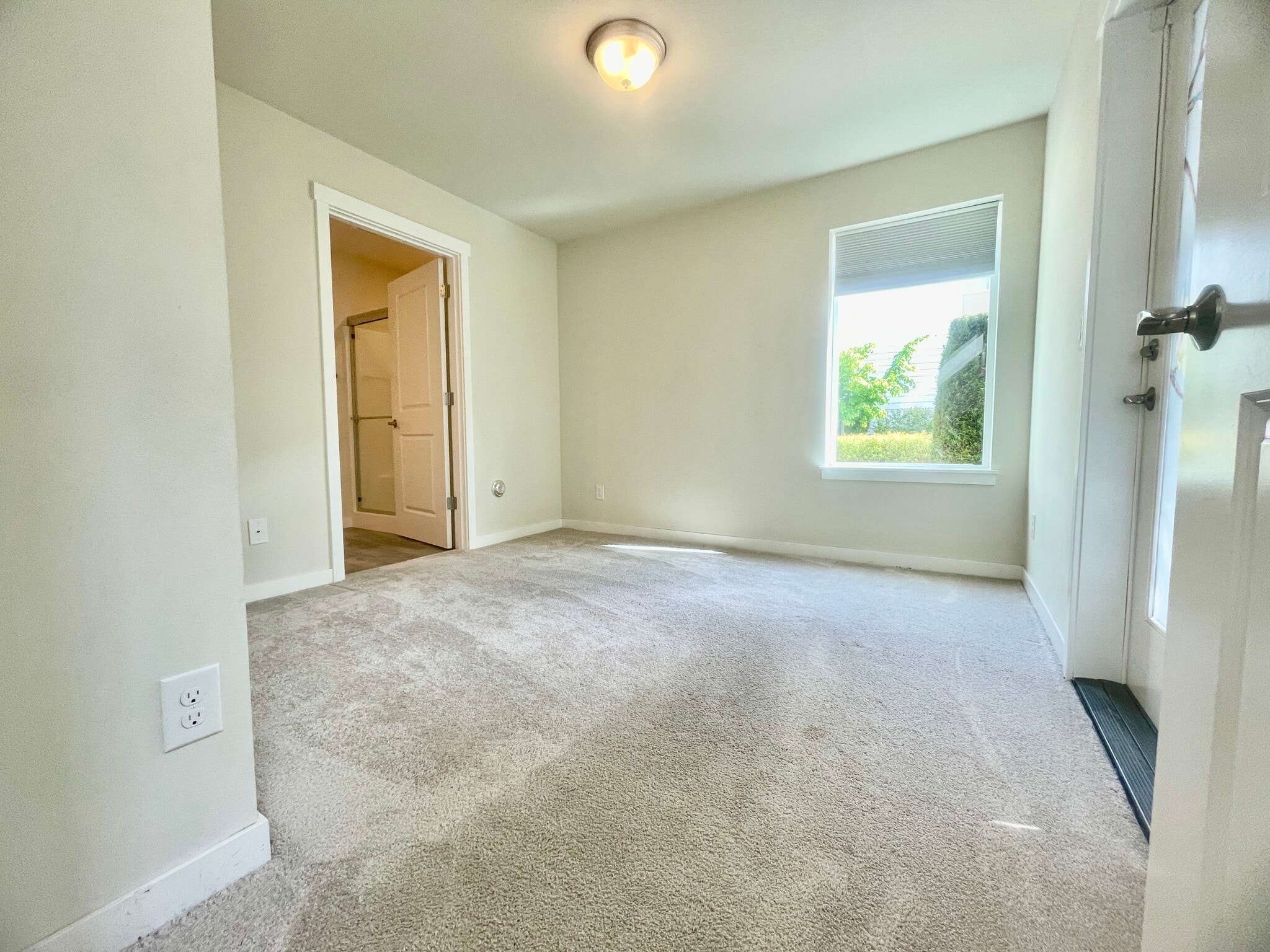 1st floor bedroom - 14647 36th Ct NE