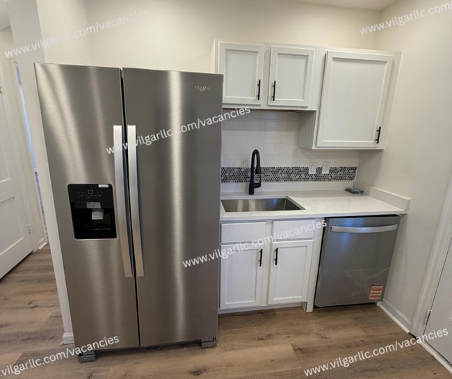 Building Photo - Spacious 4-Bedroom • 2-Bathroom Single-Family Home