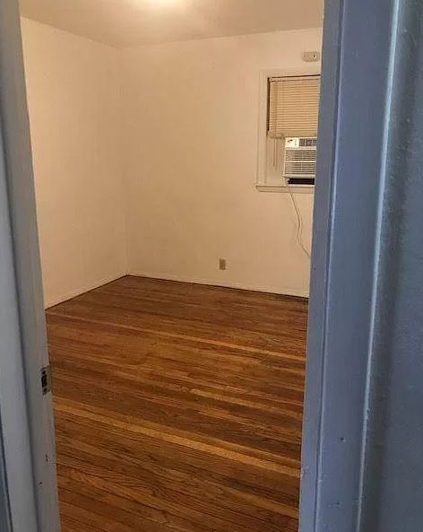 Building Photo - 302 W Locust St