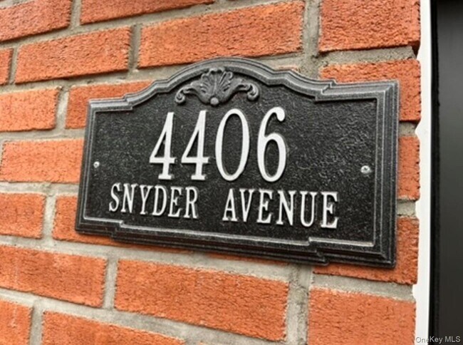 Building Photo - 4406 Snyder Ave