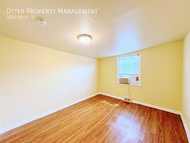 Building Photo - 3093 Witte St