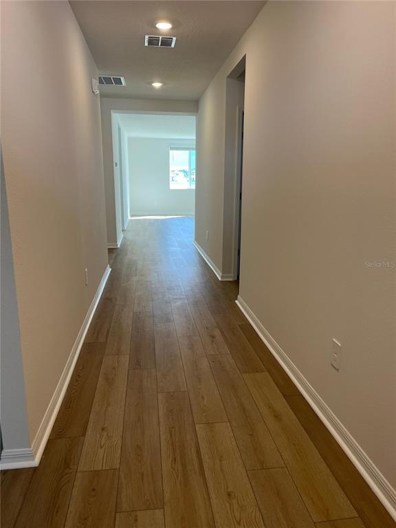 Building Photo - 2070 Rosewood Dr