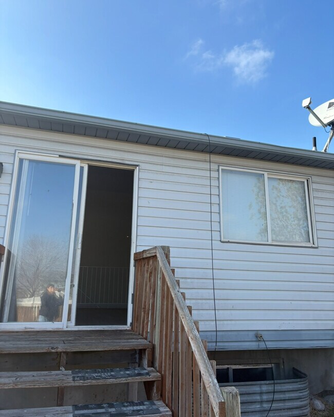 Building Photo - 6189 Dewdrops Dr