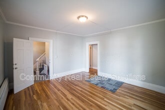 Building Photo - 68 Fifth St