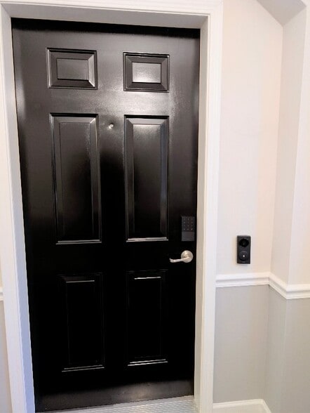 Building Photo - 15029 Santa Lucia Dr