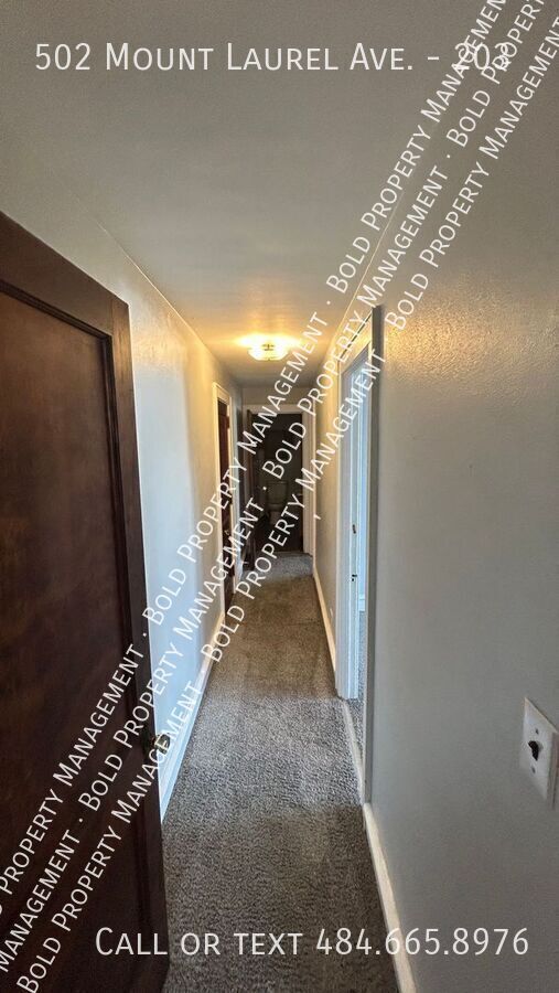 Building Photo - 502 Mount Laurel Rd
