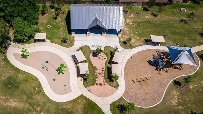 Building Photo - 1515 Holly Chase Ct