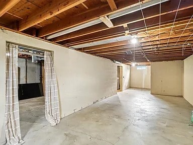 Building Photo - 3929 64th St