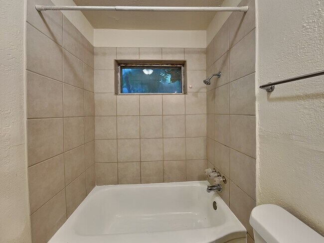 Building Photo - 7207 Arborcrest Dr