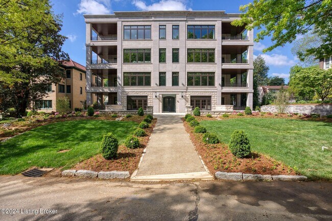Building Photo - 1576 Cherokee Rd