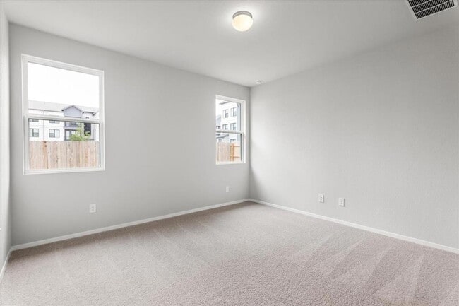 Building Photo - 2707 Totley Rd