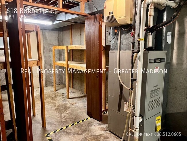Building Photo - 618 Burdette Ct