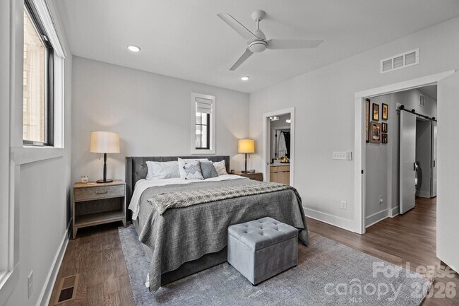 Building Photo - 1207 Minter Pl