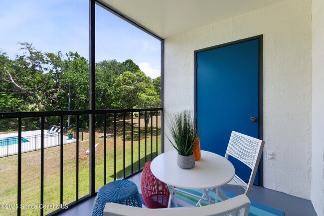 Building Photo - 3165 South St