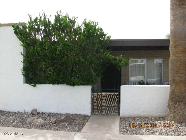 Primary Photo - 200 Old Litchfield Rd