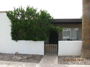Building Photo - 200 Old Litchfield Rd