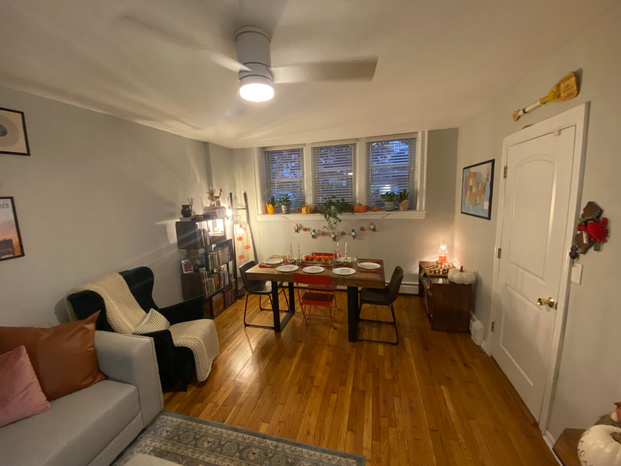 Living area - 63 Sherman Pl