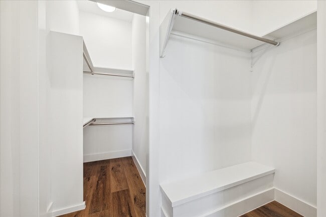 Building Photo - 3102 Eunice St