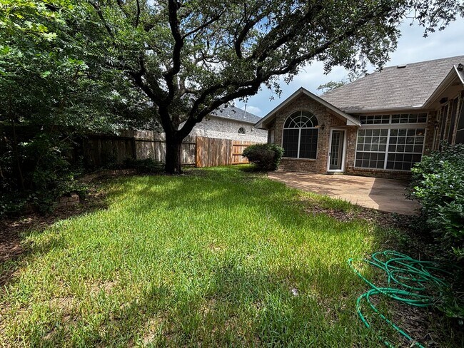 Building Photo - Beautiful 4 bed home in Round Rock