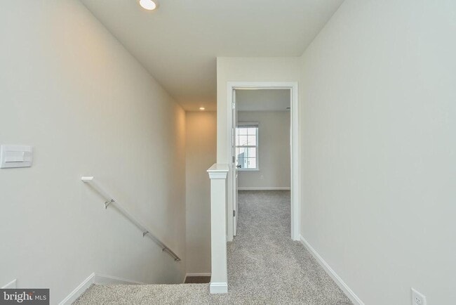 Building Photo - 157 Schyrock Dr