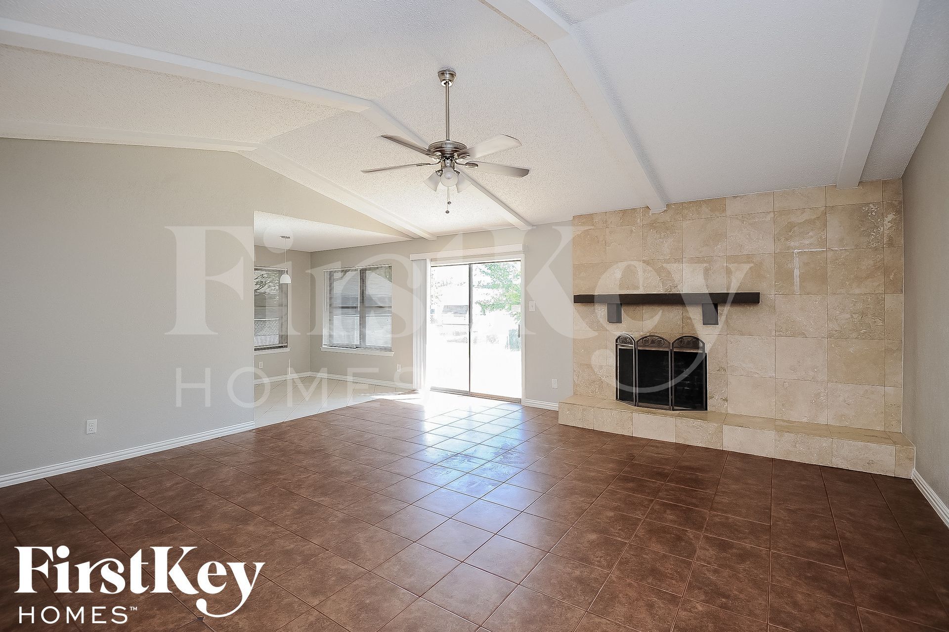 Building Photo - 1626 Glenhill Ln