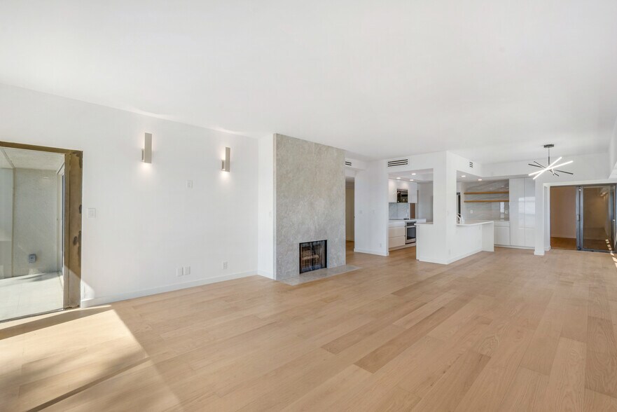 Building Photo - 801 Ocean Ave