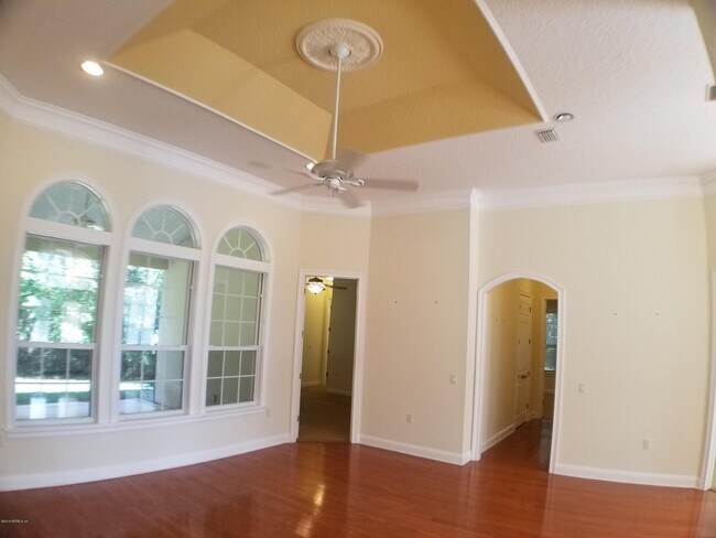 Building Photo - 2580 Heather Oaks Ct