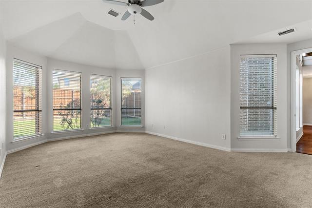 Building Photo - 4542 Carraway Dr