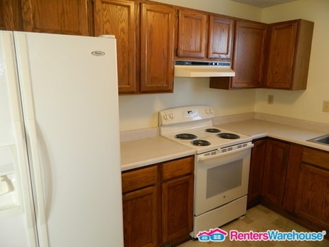 Building Photo - 1008 S Jefferson Way