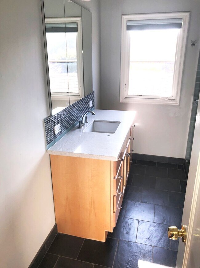 Building Photo - Montclair Hills Retreat w/ In-law Unit