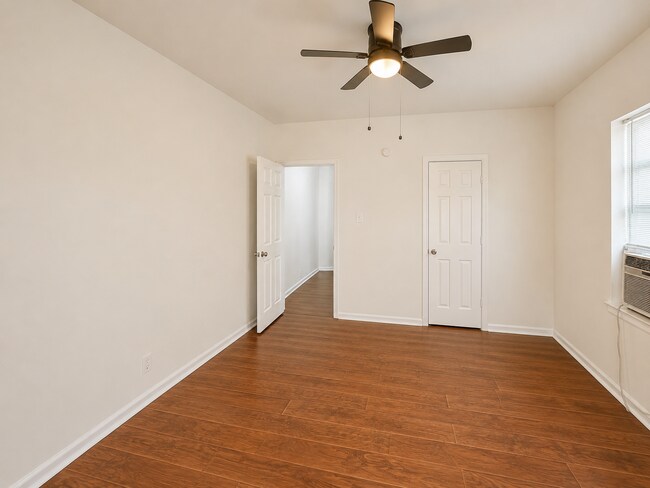 Building Photo - 6833 Avenue C