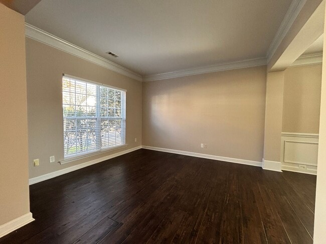 Building Photo - Stunning 5-Bedroom House near Stallings with Fenced in Yard