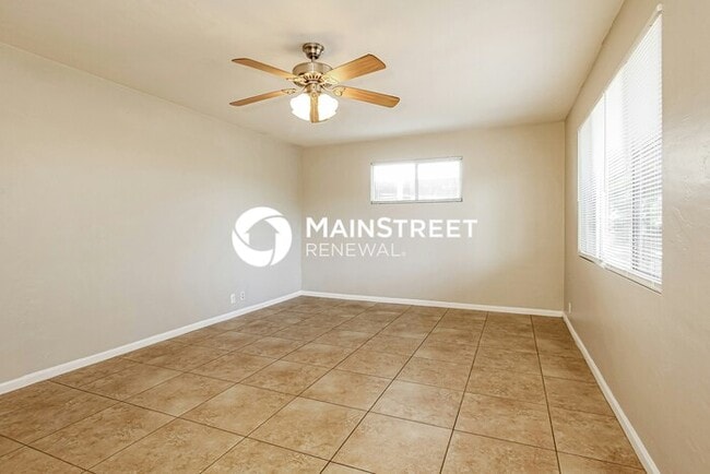 Building Photo - 3 Bedroom Pet-Friendly Home in Phoenix, AZ with Main Street Renewal