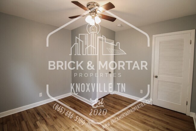 Building Photo - 624 Milligan St