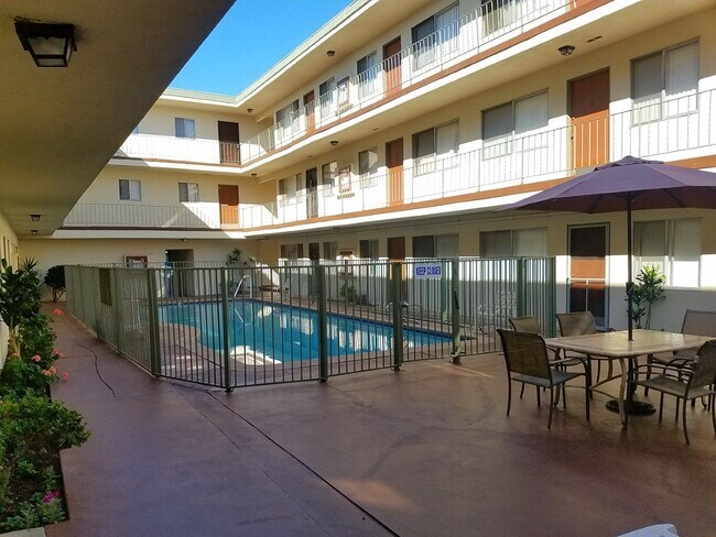 Interior Photo - Wellington Court
