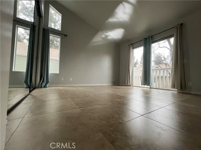 Building Photo - 36 Birchwood Ln