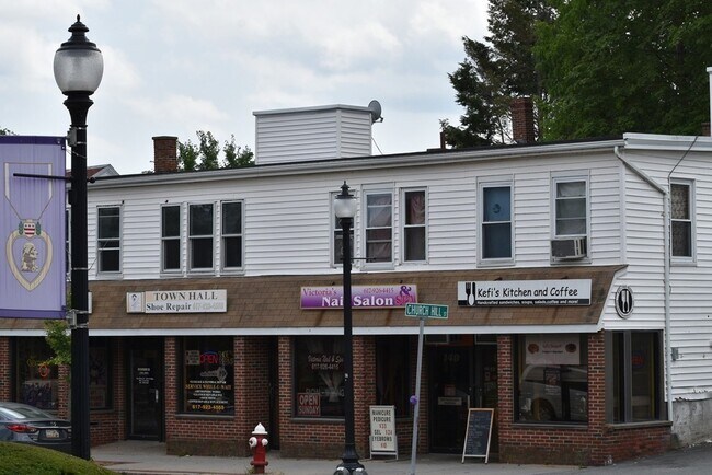 Building Photo - 138 Main St