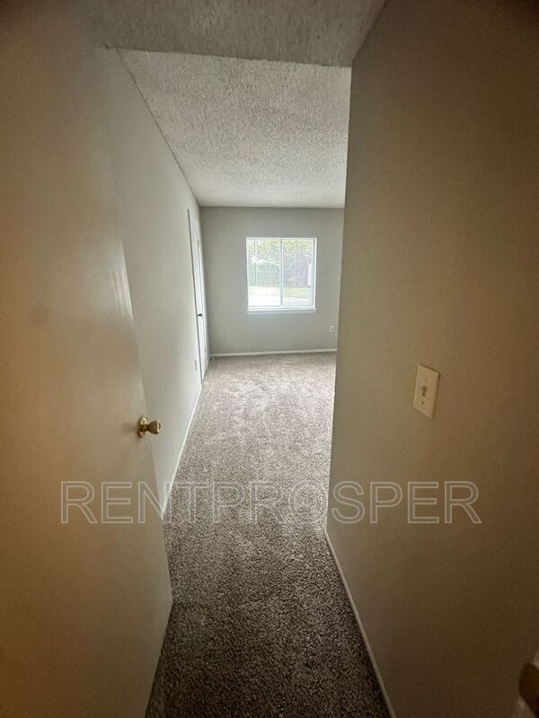Building Photo - 4305 S Semoran Blvd