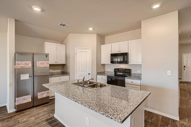 Building Photo - 5832 Brocade Dr
