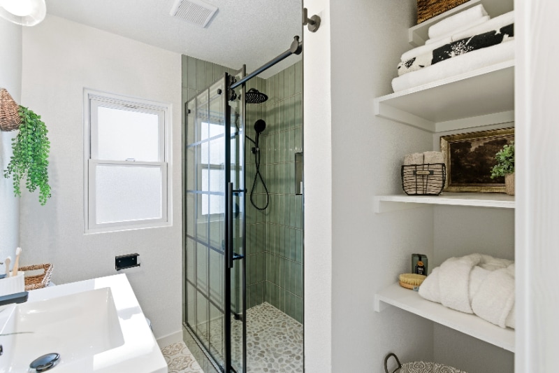 Building Photo - 2361 Bedford Rd