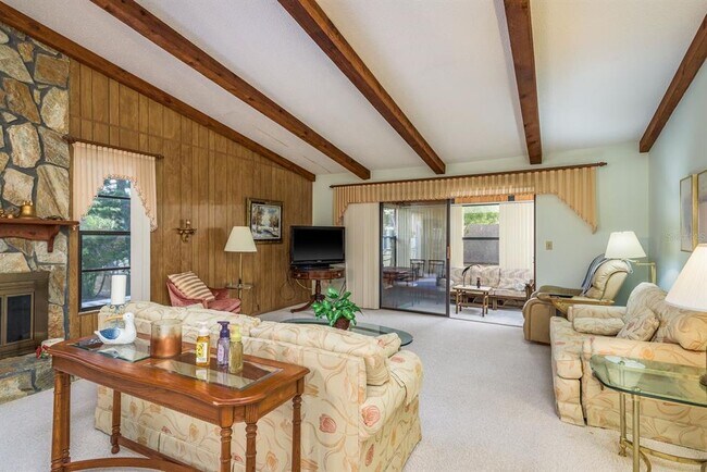 Building Photo - 9910 Eagles Point Cir