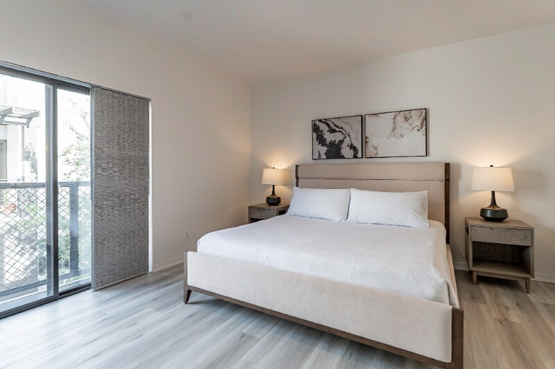 Building Photo - 7829 N 21st Ave