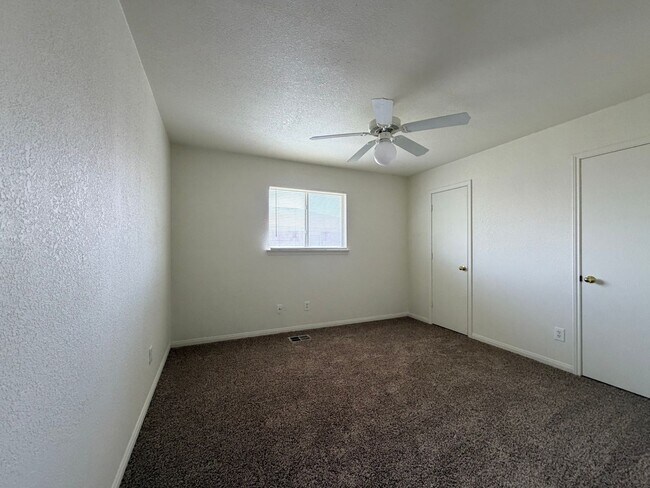 Building Photo - 3204 Hereford Ln